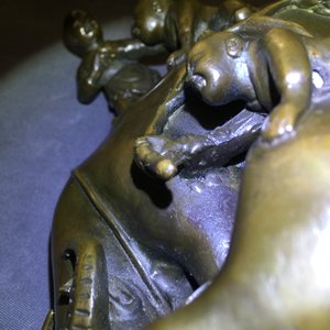 Un groupe en bronze de trois garçons sur deux buffles, Chine, 19ème — photo 10