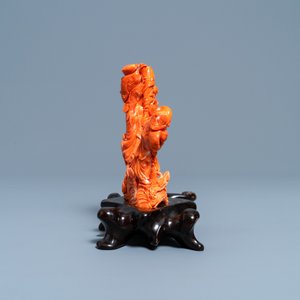 Un groupe en corail rouge figurant un immortel, Chine, 19/20ème — photo 4