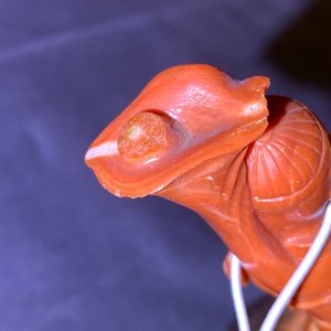 Un groupe en corail rouge figurant une femme et un enfant, Chine, 19ème — photo 12