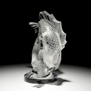 Un groupe en crystal de Lalique, figurant deux poissons koi, 2ème moitié du 20ème — photo 4