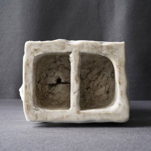 Un groupe en porcelaine blanc de Chine de Dehua figurant Magu avec un cerf, marque en creux, 18/19ème — photo 10