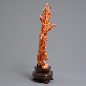 Un groupe figurant un arbre aux oiseaux en corail rouge sculpté sur socle incrusté, Chine, 19/20ème — photo 3