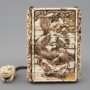 Un inro avec netsuke en ivoire sculpté, Japon, Meiji, 19ème — photo 2
