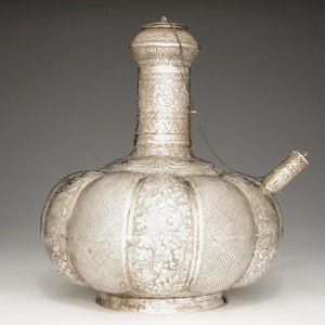 Un kendi en cuivre argenté, Inde, Empire Moghol, 18/19ème — photo 5
