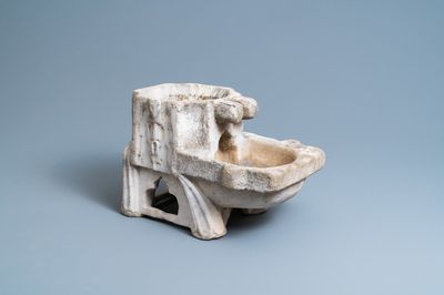 Un kilga en marbre blanc, Egypte fatimide, 11/12ème