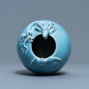 Un lave-pinceaux en porcelaine de Chine bleu de lavande monochrome, marque de Yongzheng, République — photo 6