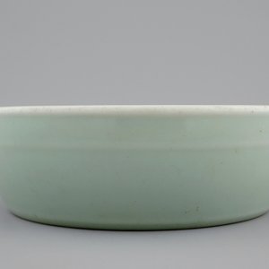 Un lave-pinceaux en porcelaine de Chine céladon, marque et époque de Qianlong — photo 7