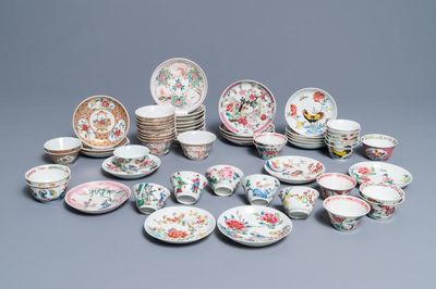 Un lot de 33 tasses et 27 soucoupes en porcelaine de Chine famille rose, Yongzheng/Qianlong