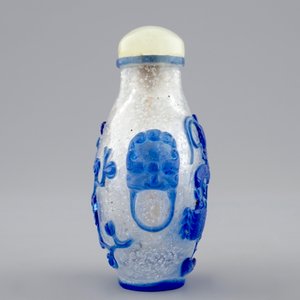 Un lot de 4 tabatières en jade et verre, Chine, 18/20ème — photo 23