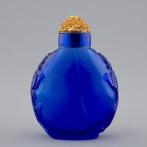 Un lot de 4 tabatières en jade et verre, Chine, 18/20ème — photo 4