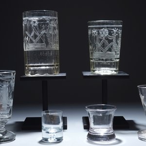 Un lot de 6 verrres maçonniques, 20ème siècle — photo 2