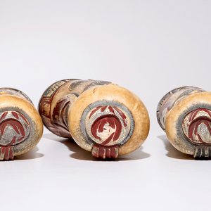Un lot de trois figures de Shoulao en ivoire sculpté polychrome, début du 20ème — photo 6
