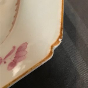 Un lot varié en porcelaine de Chine famille rose, Yongzheng/Qianlong — photo 16
