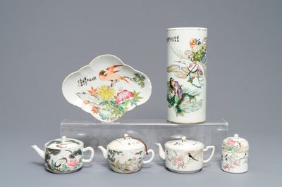 Un lot varié en porcelaine de Chine qianjiang cai, 19/20ème