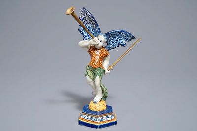 Un modèle allégorique de l'ange de la Renommée en faïence polychrome de Delft, 18ème