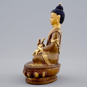 Un modèle de Bouddha assis en bronze doré sino-tibetan, 19/20ème — photo 3