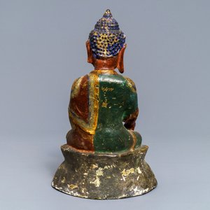 Un modèle de Bouddha Bhaisajyaguru en bronze polychromé, Sino-Tibet, 17/18ème — photo 4