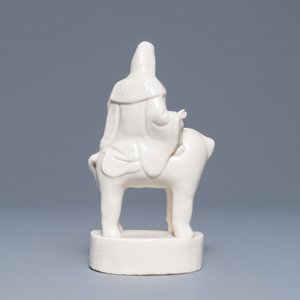 Un modèle de Guanyin sur un éléphant en porcelaine blanc de Chine de Dehua, Kangxi — photo 4