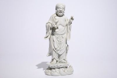 Un modèle de Liu Hai et le crapaud en blanc de Chine de Dehua, marque de Xie Bamboo, début du 19ème