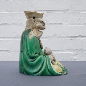 Un modèle de Yanluo en biscuit émaillé vert, Kangxi — photo 7