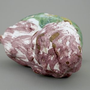 Un modèle d'un chien en faïence polychrome de Bruxelles, 18ème — photo 7
