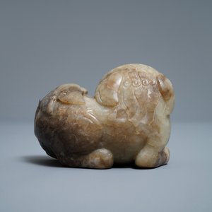 Un modèle d'un lion bouddhiste en jade gris et brun, Chine, 19/20ème — photo 4