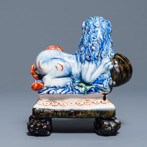 Un modèle d'un lion en faïence polychrome de Delft, 19ème — photo 3