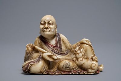 Un modèle d'un Luohan en pierre de savon de Shoushan sculptée, Chine, 18/19ème