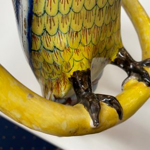 Un modèle d'un perroquet en faïence polychrome de Delft, 18ème — photo 12