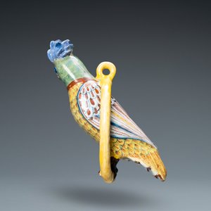 Un modèle d'un perroquet en faïence polychrome de Delft, 18ème — photo 3