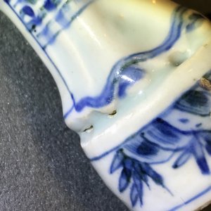 Un modèle d'une femme en porcelaine de Chine bleu et blanc, Wanli — photo 11