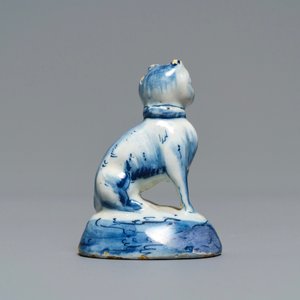 Un modèle miniature d'un chat en faïence de Delft en bleu et blanc, 18ème — photo 5