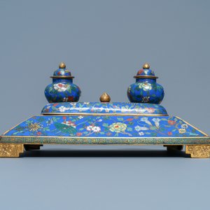 Un nécessaire de bureau en émaux cloisonnés, Chine, 19ème — photo 2