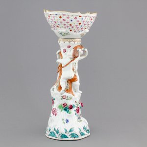 Un panier ajouré sur socle en porcelaine famille rose de style Meissen, Qianlong, 18ème — photo 2