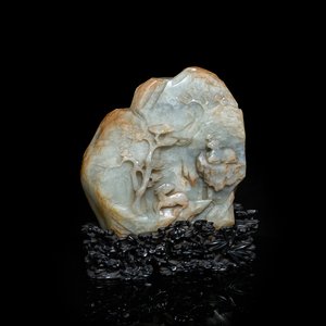 Un paysage montagneux aux cerfs et grues sculpté en jade céladon et rouille, Qing — photo 1