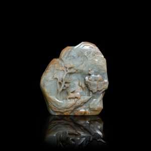 Un paysage montagneux aux cerfs et grues sculpté en jade céladon et rouille, Qing — photo 2