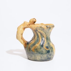 Un pichet Art Nouveau et deux figures en poterie flamande, prob. ateliers de Vandevoorde, 20ème — photo 5