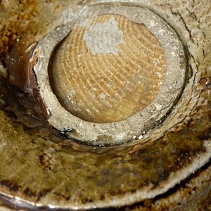 Un pichet bellarmine en grès orné de médaillons et d'une banderole inscrite, Frechen, Allemagne, 16ème — photo 9