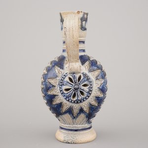 Un pichet du type "Enghals", grès de Westerwald, ca. 1600 — photo 3