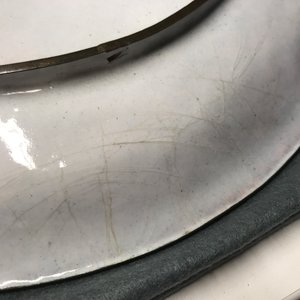 Un plat à décor d'un dragon en émaux de Canton, Chine, 19ème — photo 12