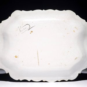 Un plat armorié "de Mathelin" en faïence de Bruxelles ou le Nord de la France, 18/19ème — photo 2