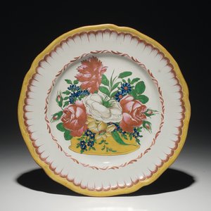 Un plat en faïence à décor floral, Les Islettes, période Dupré, 1ère moitié du 19ème — photo 1