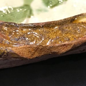 Un plat en forme de lotus en grès émaillé sancai, Chine, Liao — photo 5