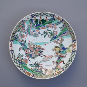 Un plat en porcelaine de Chine famille verte, Kangxi — photo 3