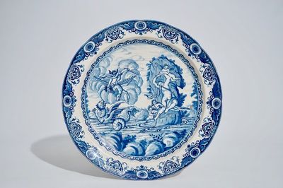 Un plat mythologique "Persée et Andromède" en faïence de Delft bleu et blanc, vers 1700