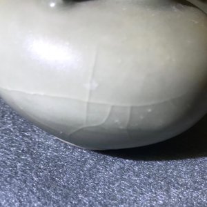 Un plat, quatre vases et deux bols en porcelaine de Chine céladon de Longquan, Song/Ming — photo 19