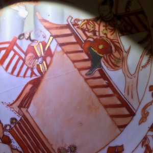 Un plat, un bol et une boîte à thé en porcelaine de Chine 'lait et sang' et bleu et blanc, Kangxi — photo 20