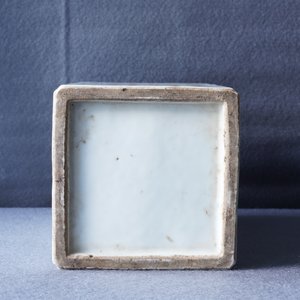 Un porte-chapeau en porcelaine de Chine qianjiang cai, signé Mei Fengqiao, 19ème — photo 11