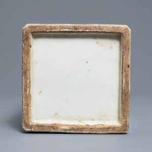 Un porte-chapeau en porcelaine de Chine qianjiang cai, signé Mei Fengqiao, 19ème — photo 6