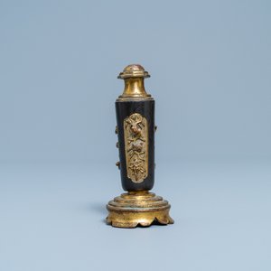 Un porte-encens en bronze laqué et doré, Ming — photo 4